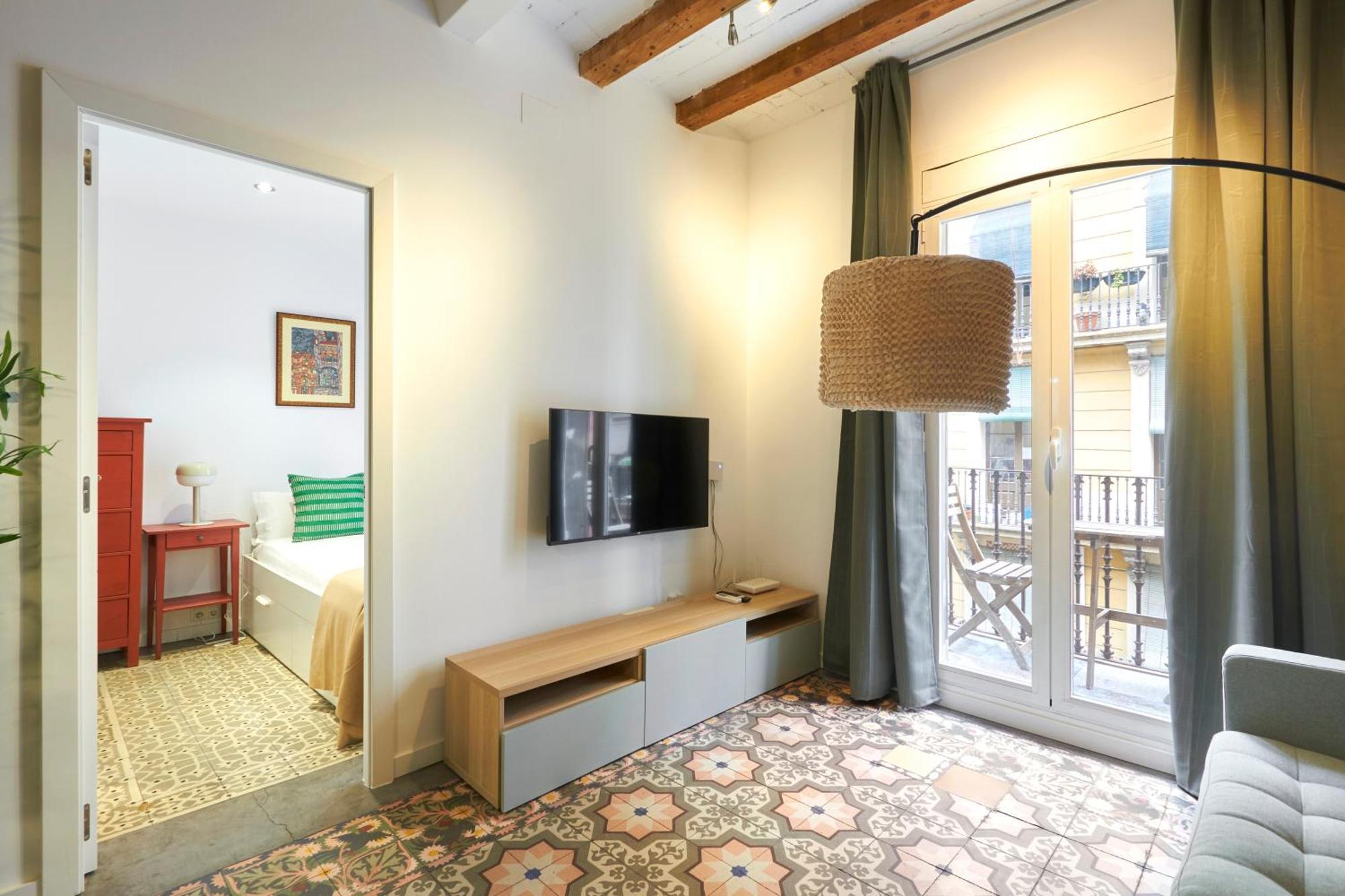 64 Apartment In A Typical Barcelona'S Old Building エクステリア 写真