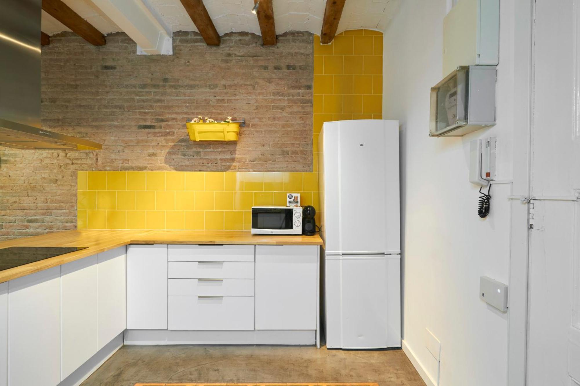 64 Apartment In A Typical Barcelona'S Old Building エクステリア 写真